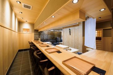 日本料理 衛藤‗内観