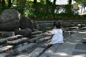 萩中公園：水遊び